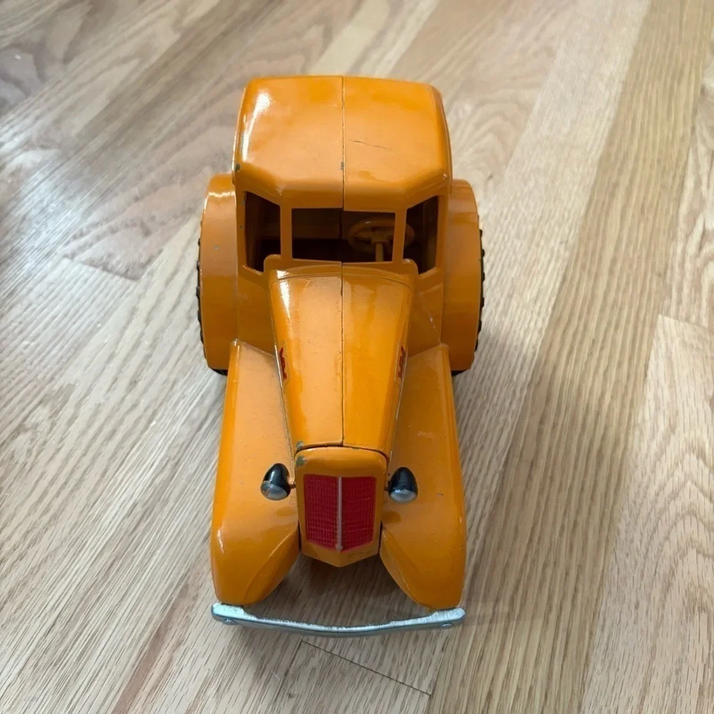 1938 Minneapolis Moline UDLX Comfortractor Tractor/Car, Die Cast 1984 Metal